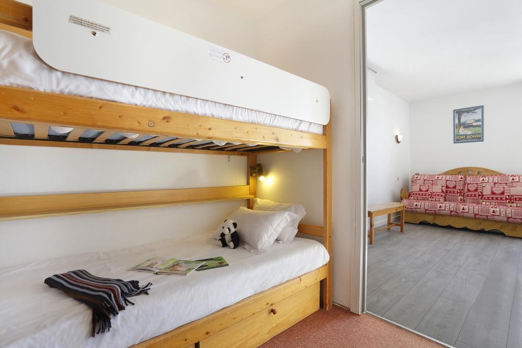 Aparthotel Les Balcons Du Soleil Font-Romeu-Odeillo-Via Exterior foto